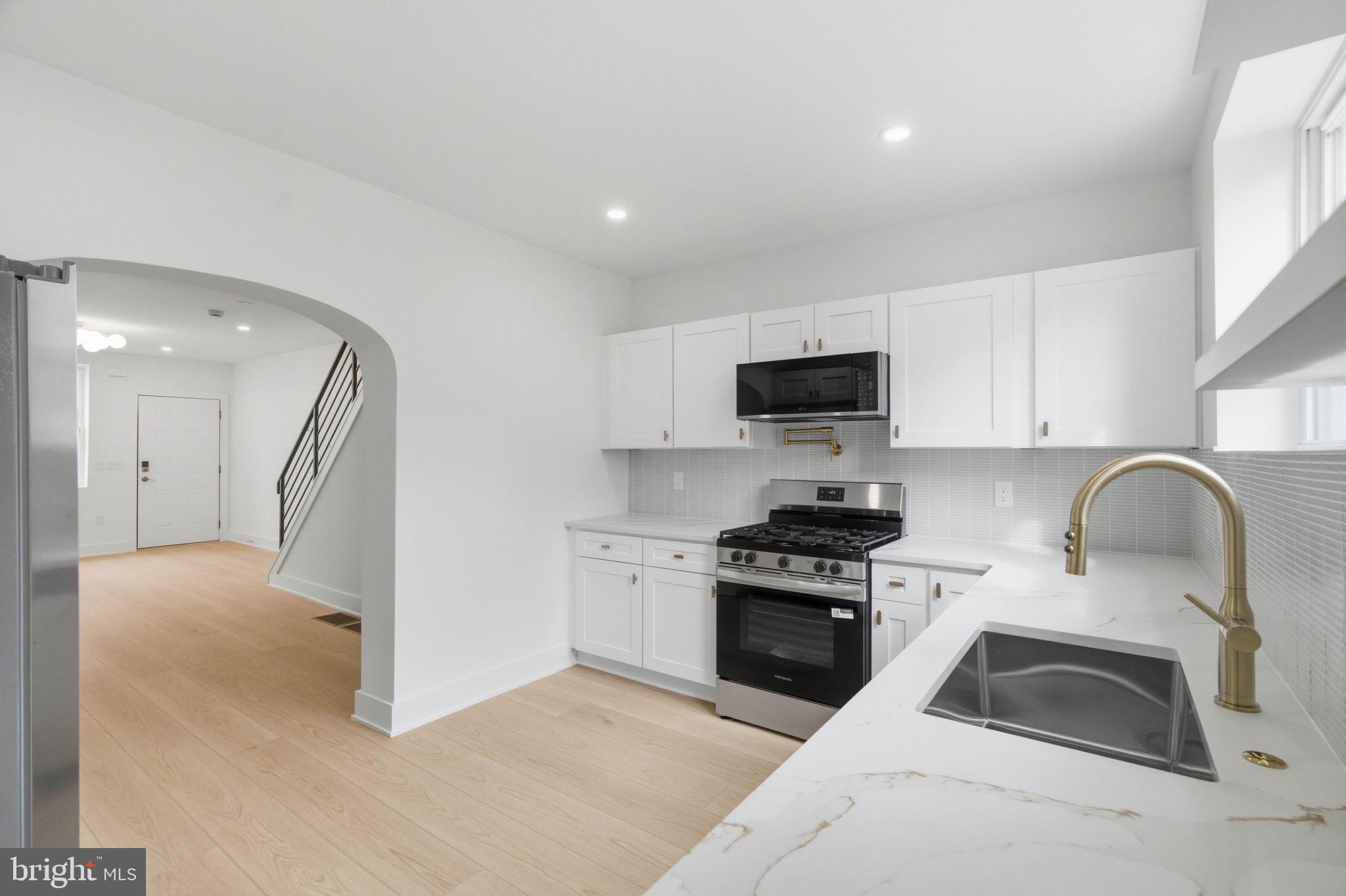 EAST PASSYUNK CROSSING - Residential