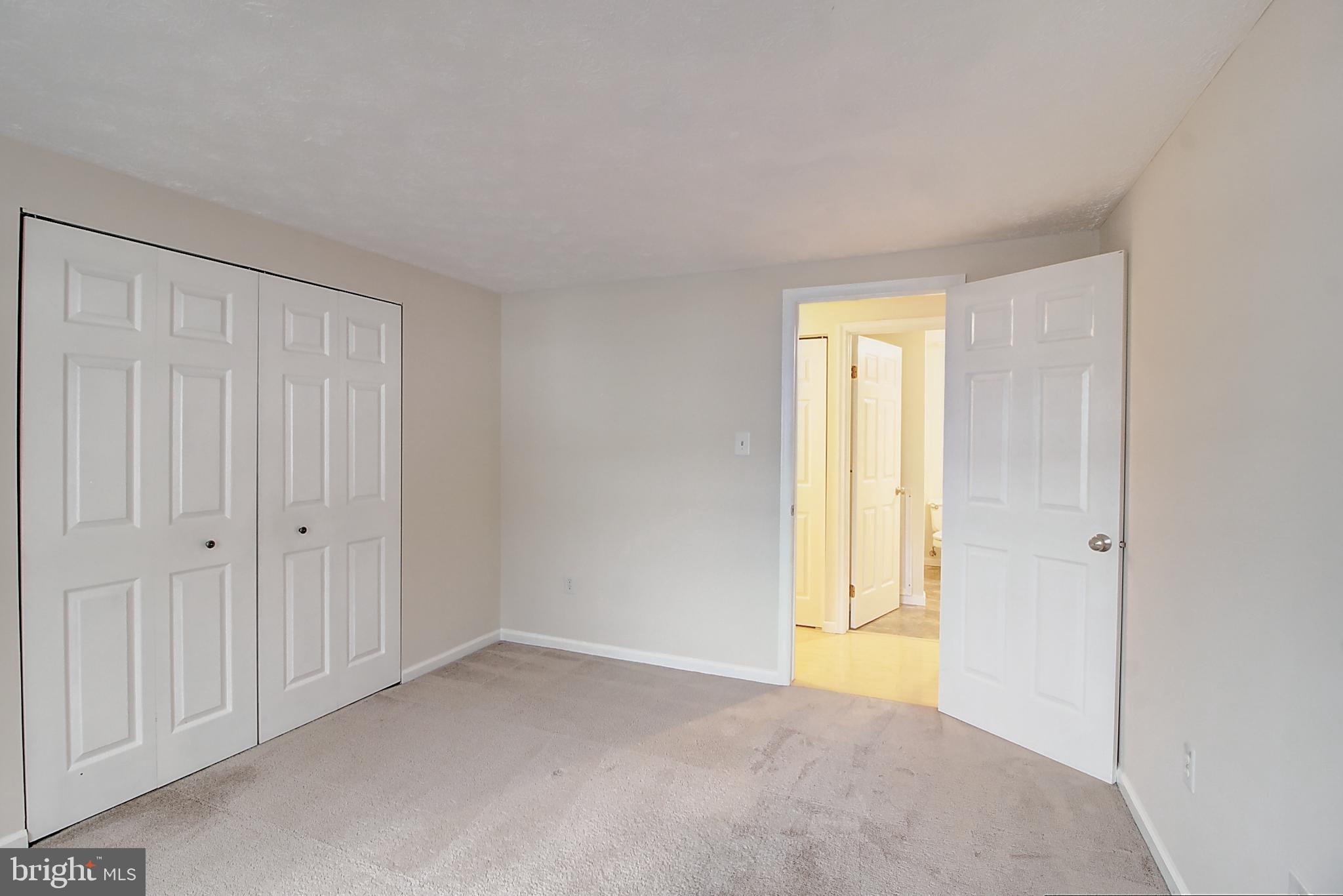 FREDERICKTOWNE VILLAGE - Residential Lease