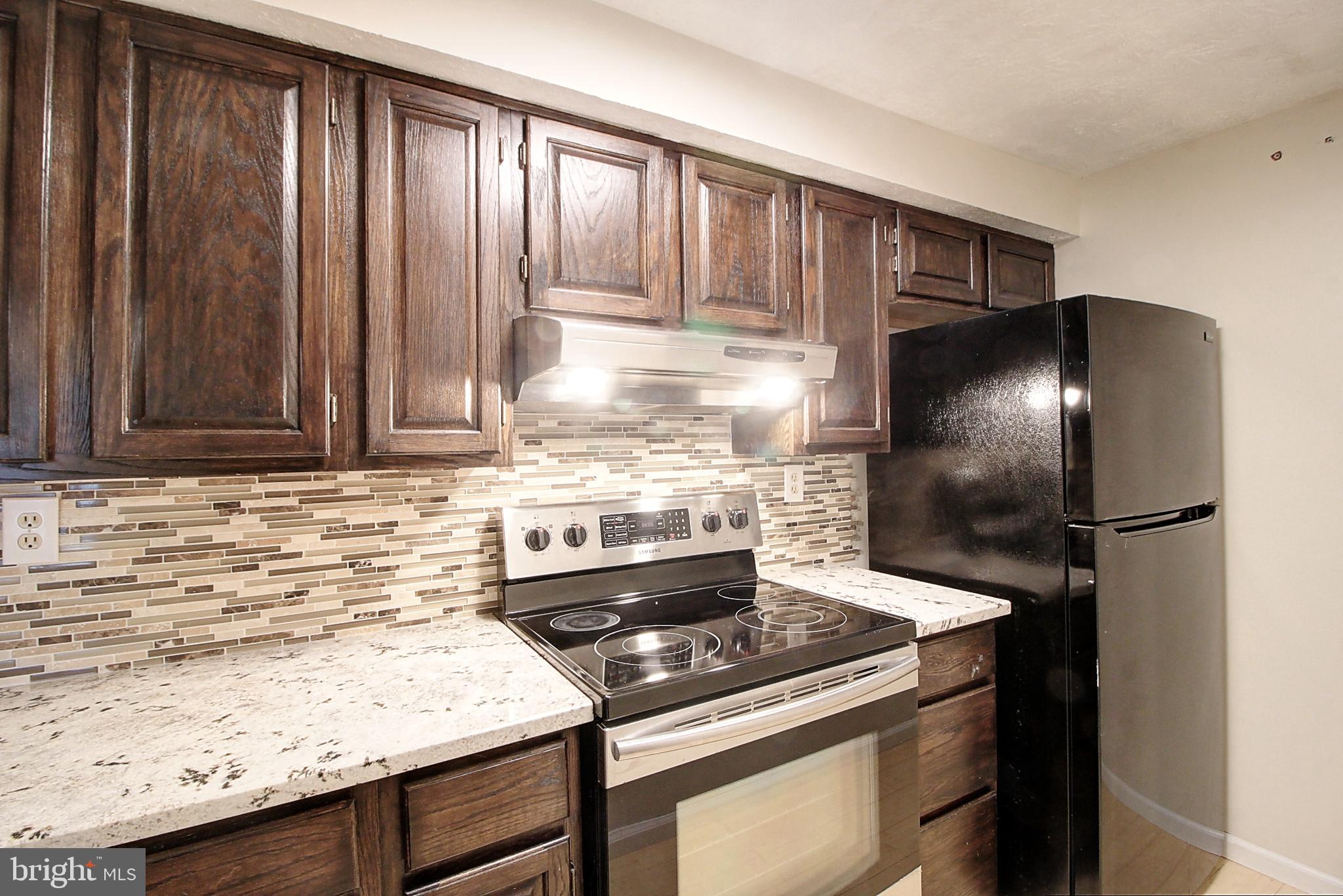 FREDERICKTOWNE VILLAGE - Residential Lease