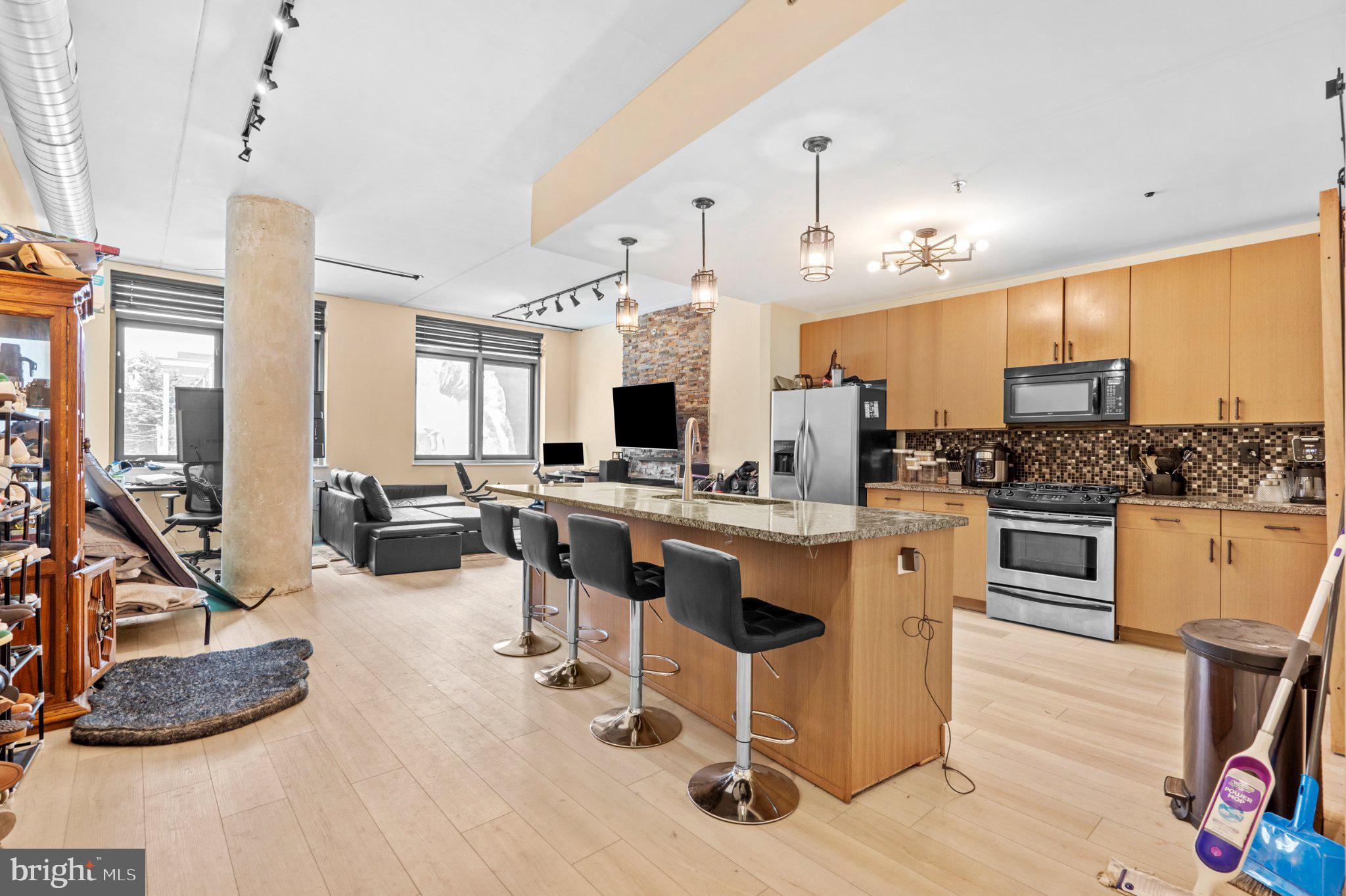 1352 SOUTH STREET 216