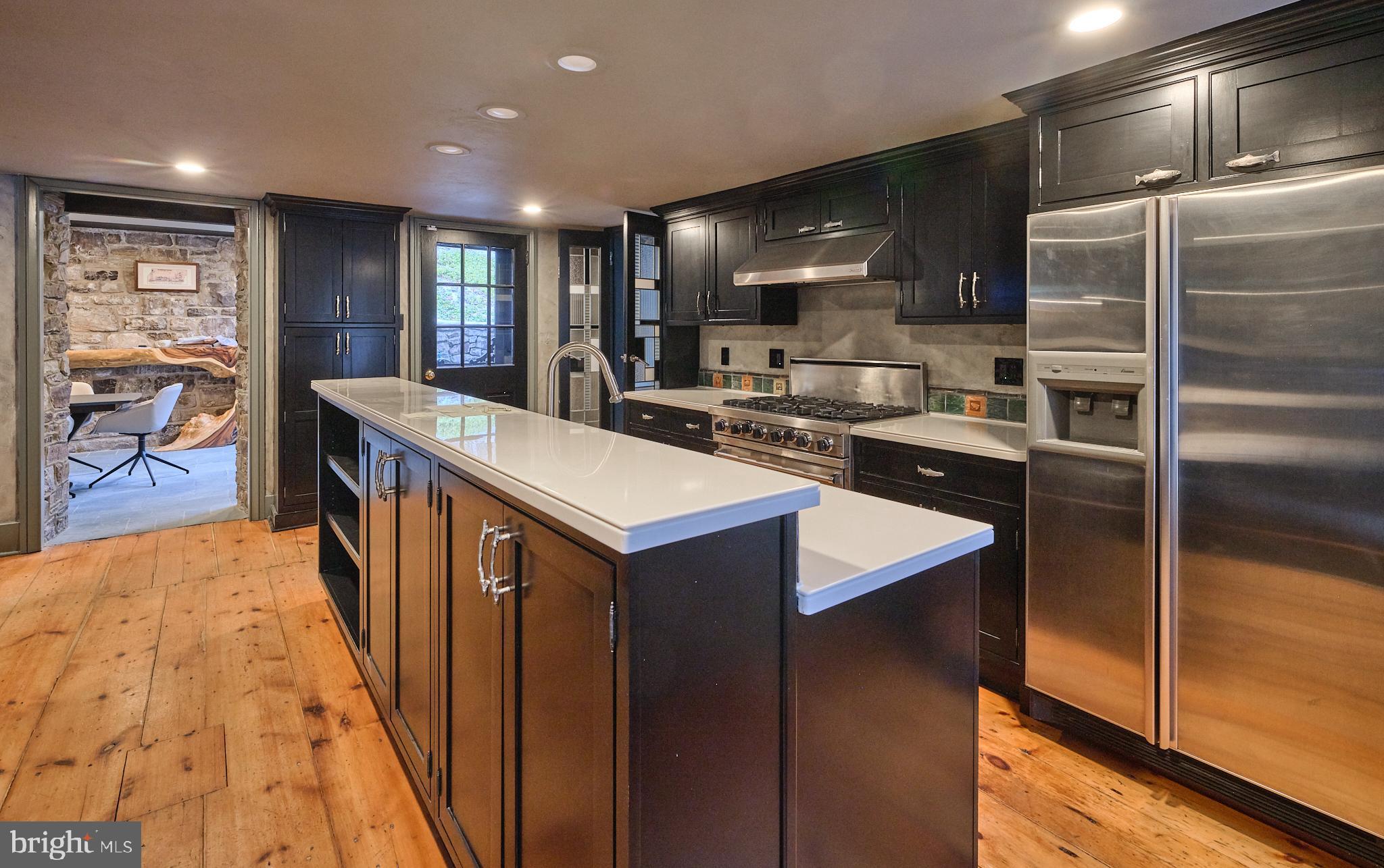 000 - Residential Lease