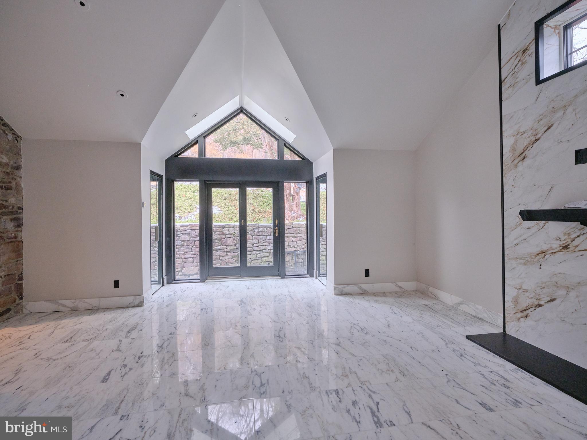 000 - Residential Lease