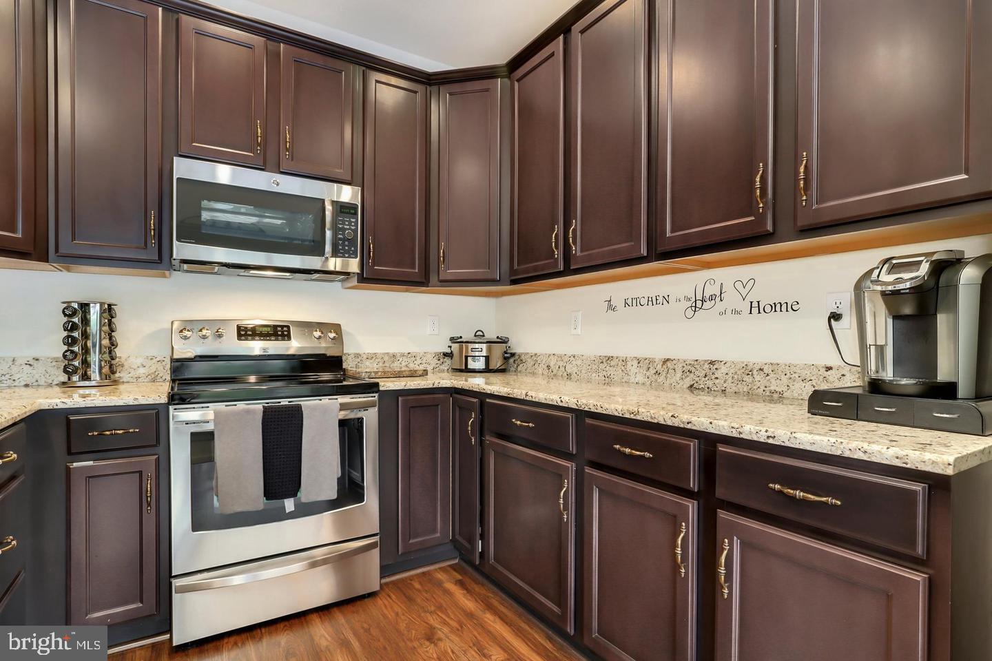 KINGSTOWNE - Residential Lease