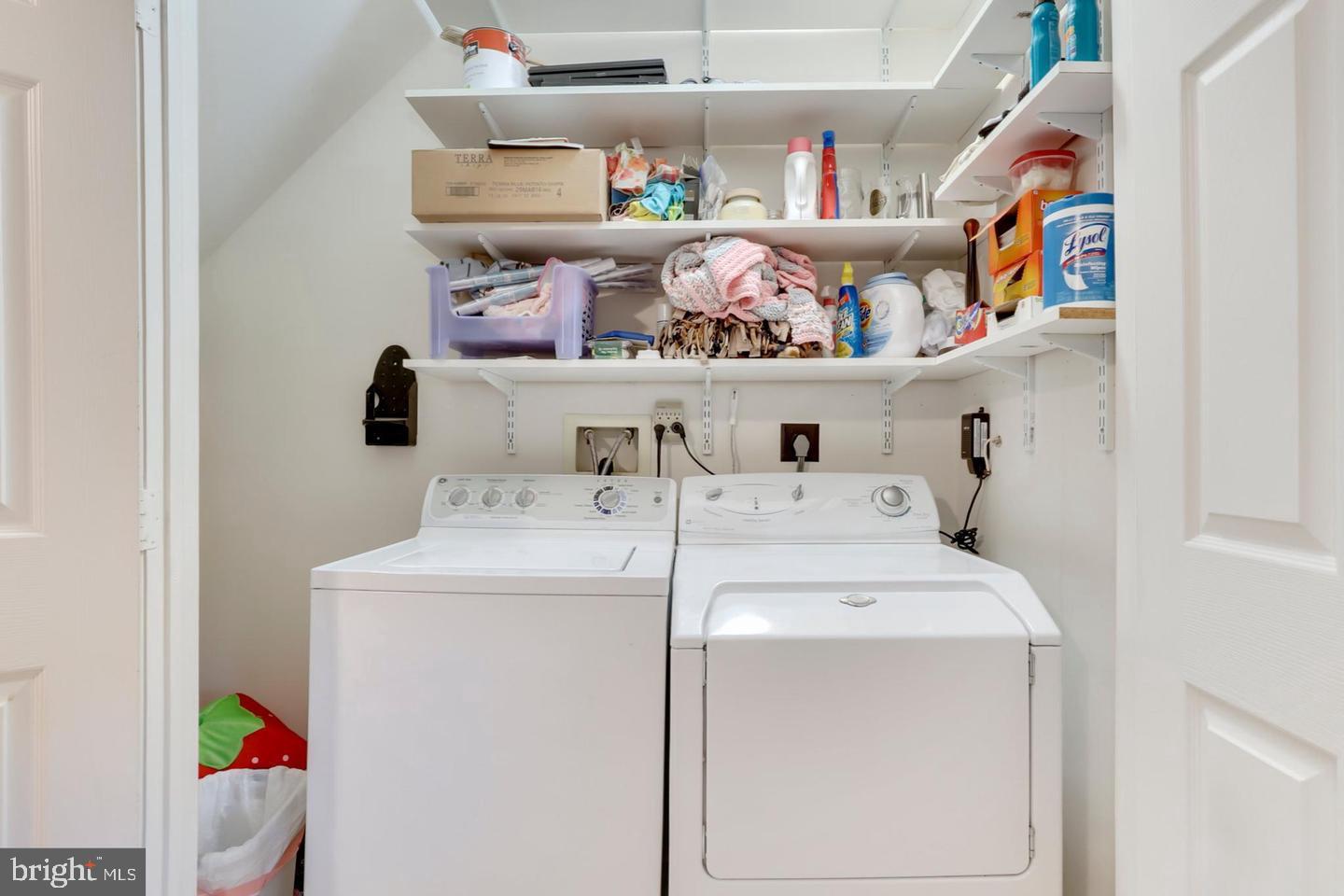 KINGSTOWNE - Residential Lease