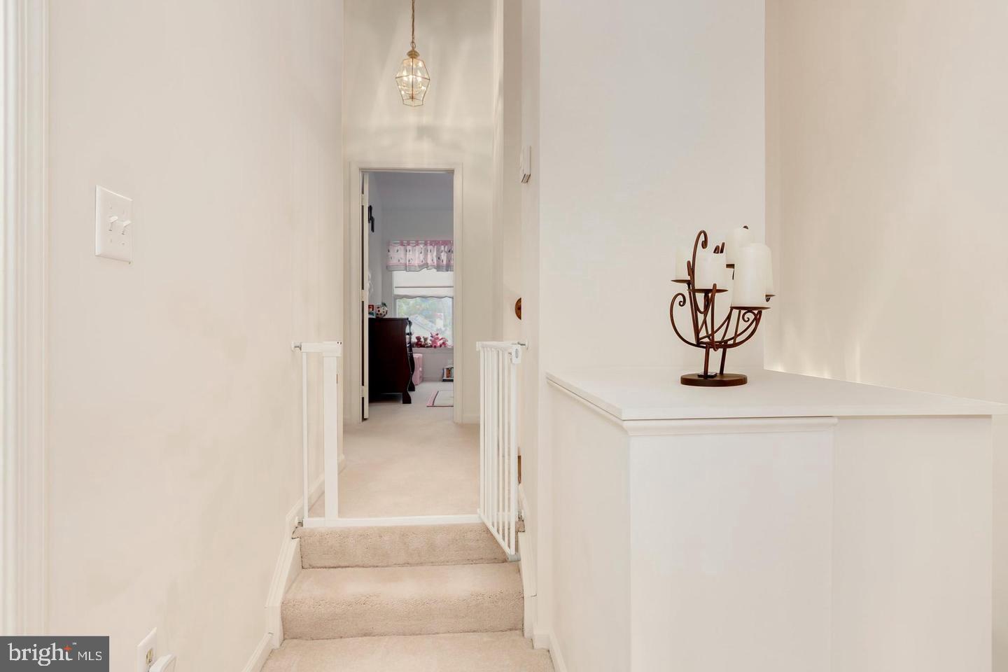 KINGSTOWNE - Residential Lease