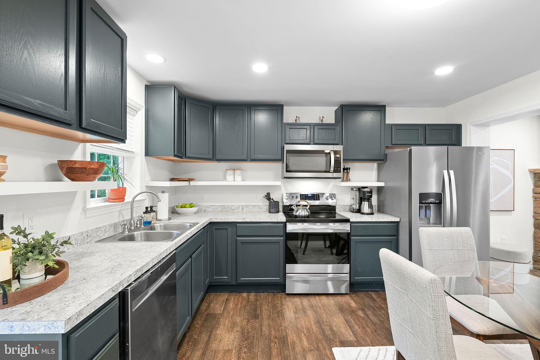 TOWN OF BLUEMONT - Residential