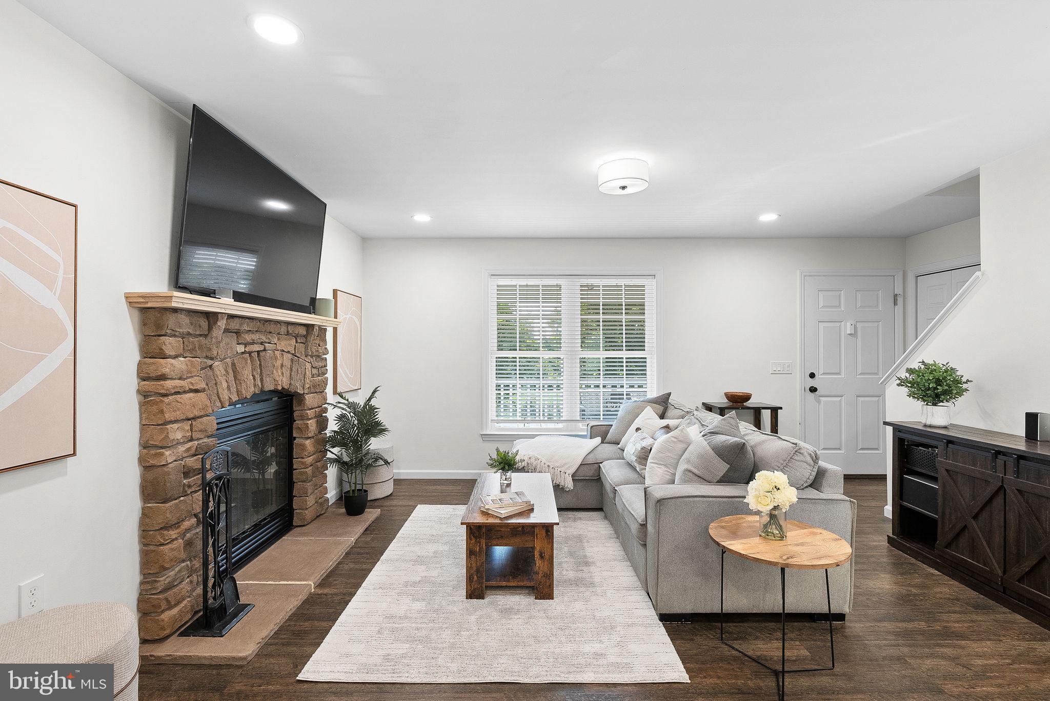 TOWN OF BLUEMONT - Residential