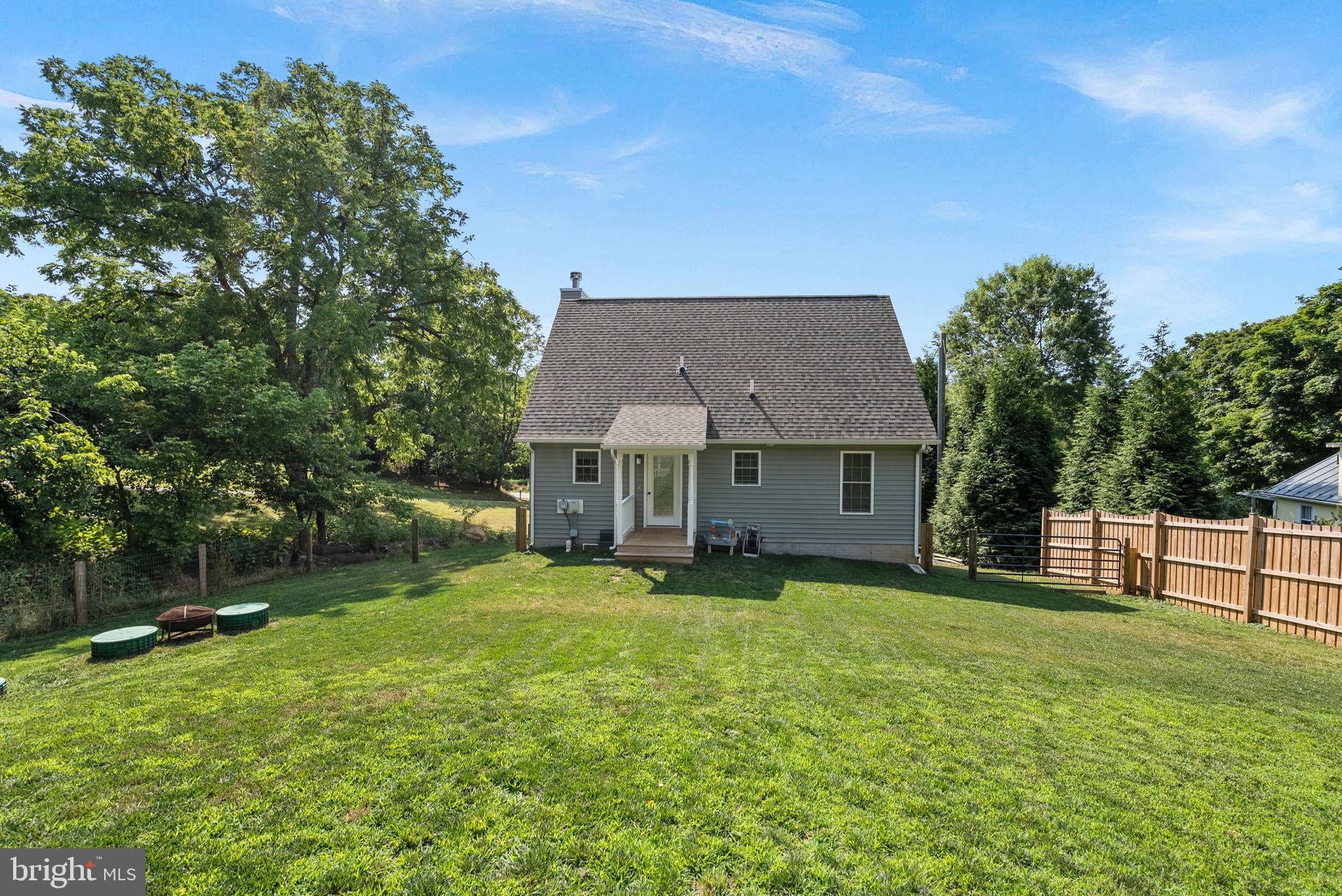 TOWN OF BLUEMONT - Residential