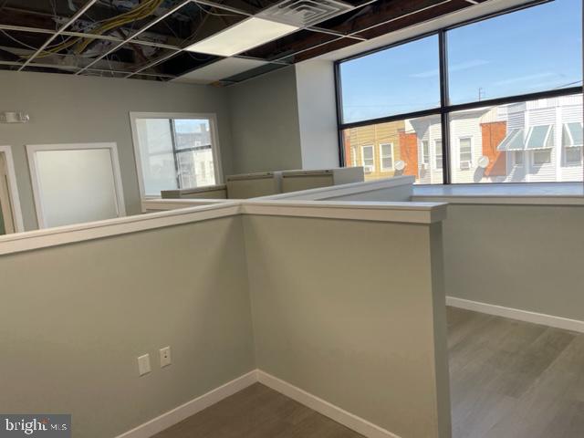 PHILADELPHIA (NORTH) - Commercial Lease