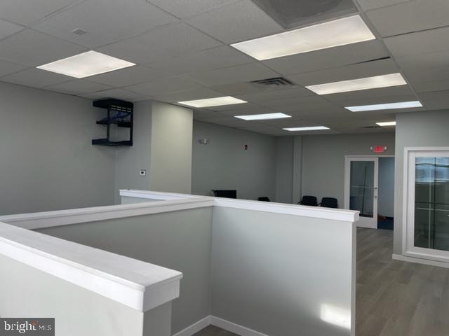 PHILADELPHIA (NORTH) - Commercial Lease