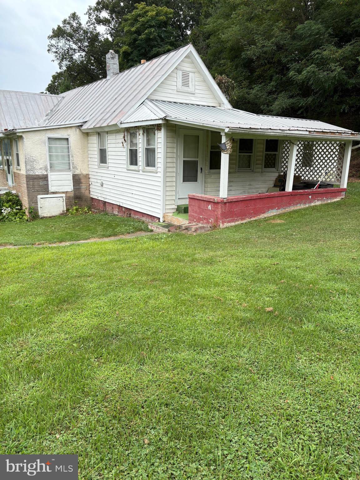 99 TANNERY HOLLOW RD.