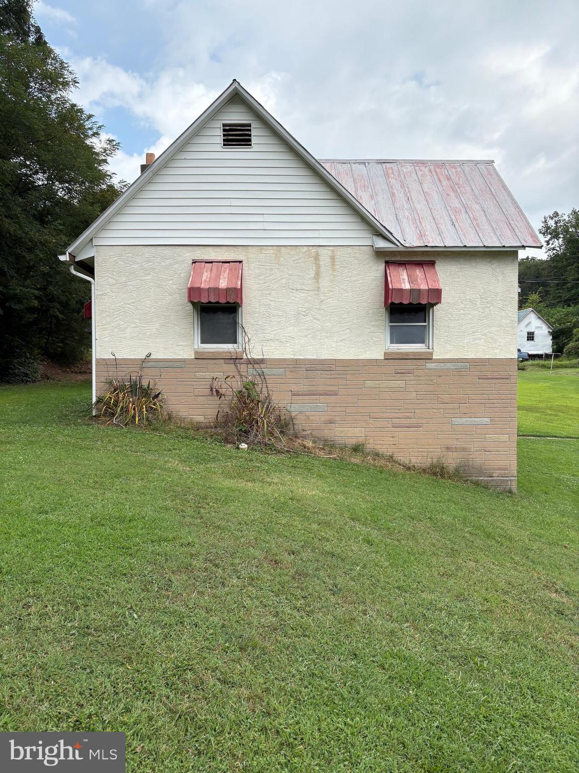 99 TANNERY HOLLOW RD.