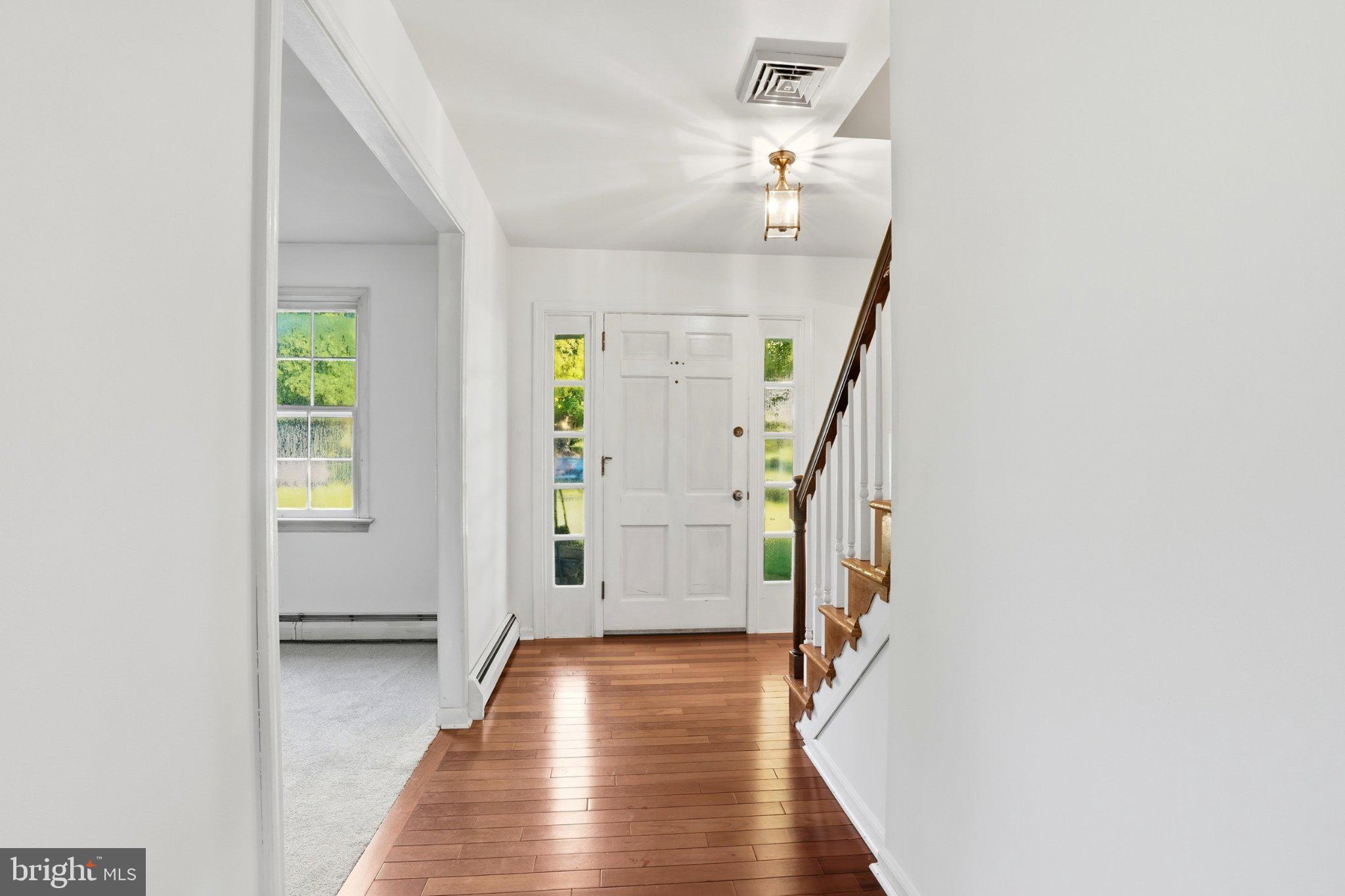 24 SUNNYBROOK DRIVE