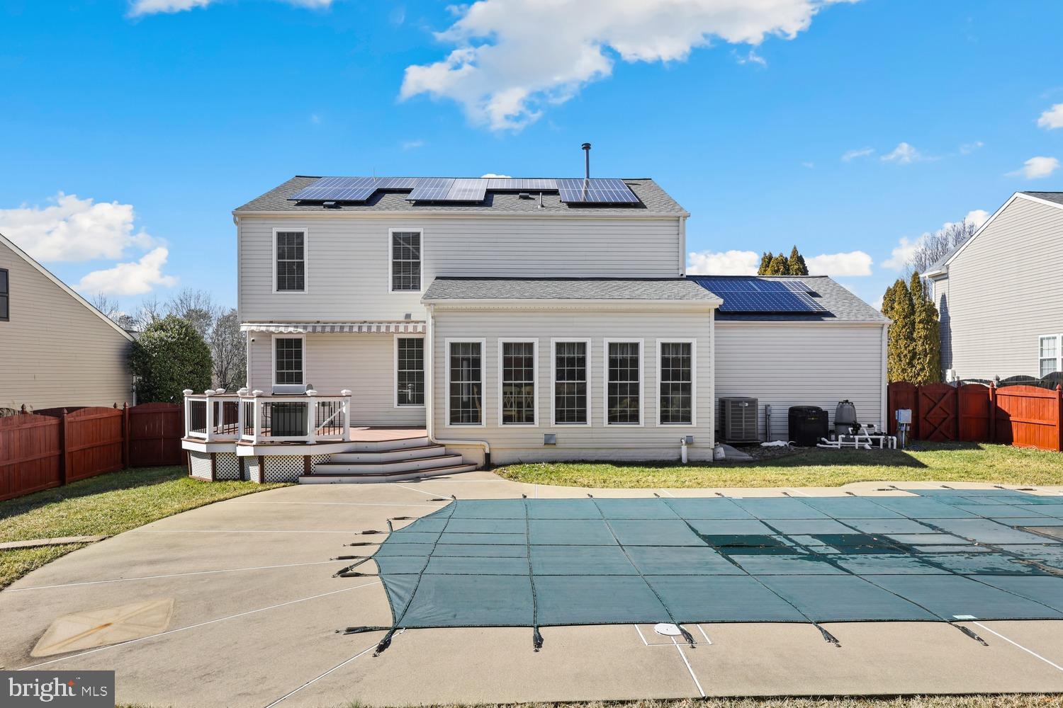 ENGLAND RUN NORTH - Residential