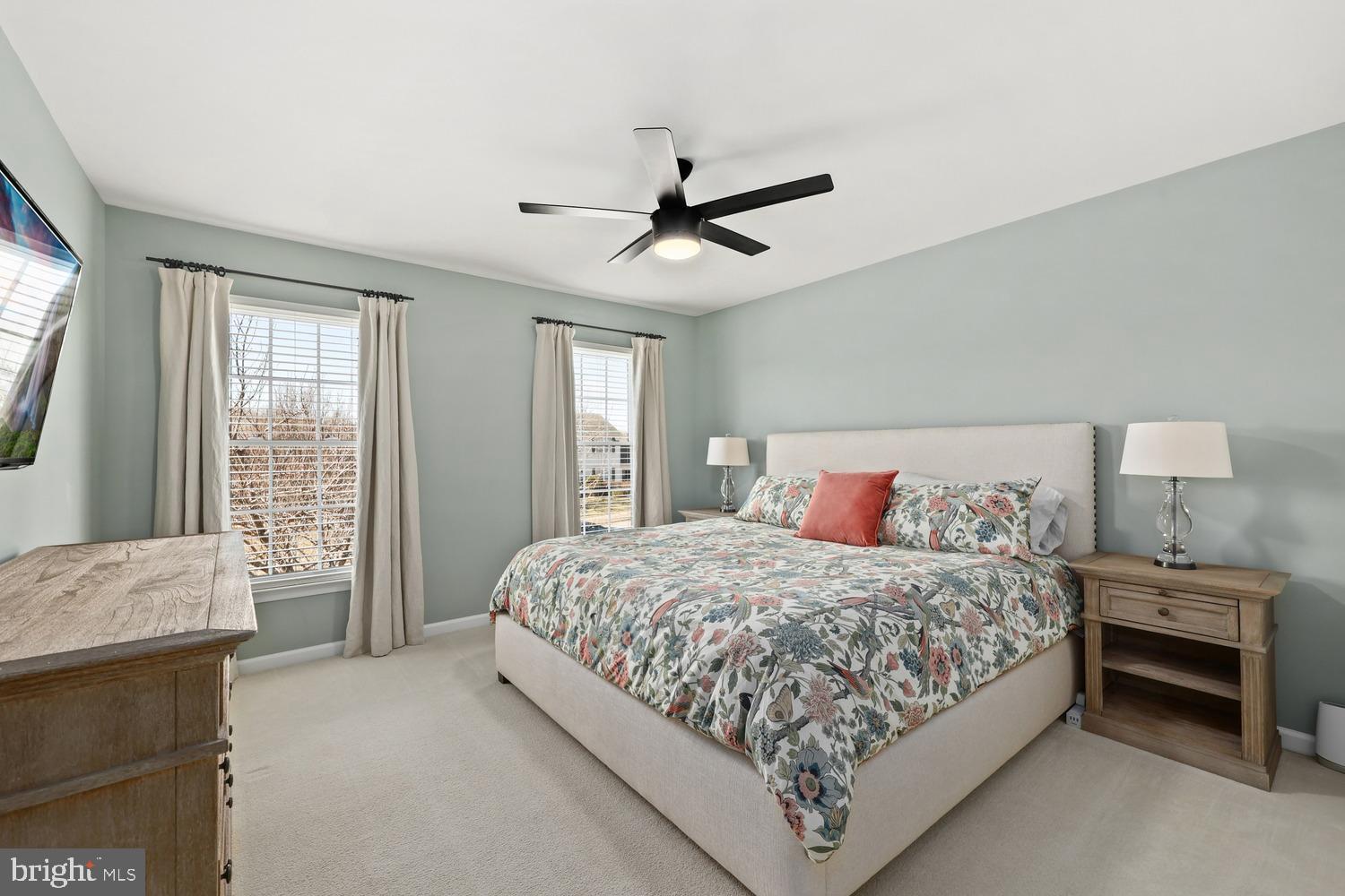 ENGLAND RUN NORTH - Residential