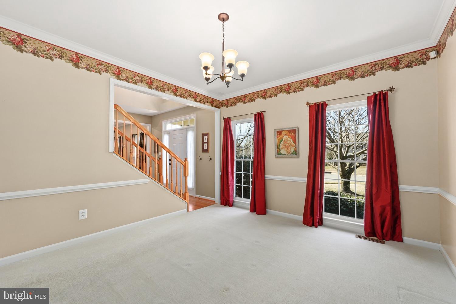 ENGLAND RUN NORTH - Residential