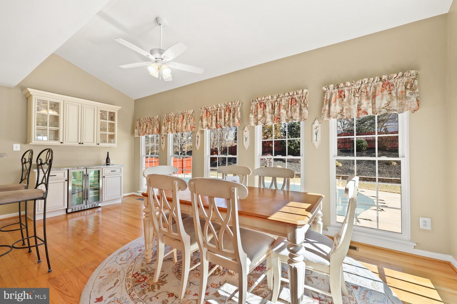 ENGLAND RUN NORTH - Residential