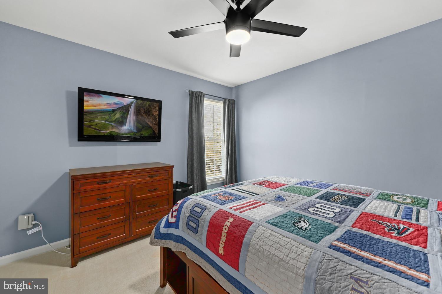 ENGLAND RUN NORTH - Residential