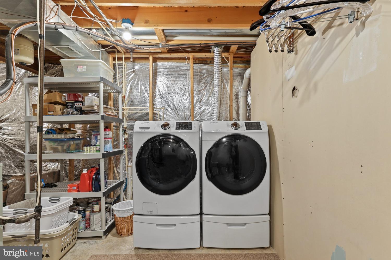 ENGLAND RUN NORTH - Residential