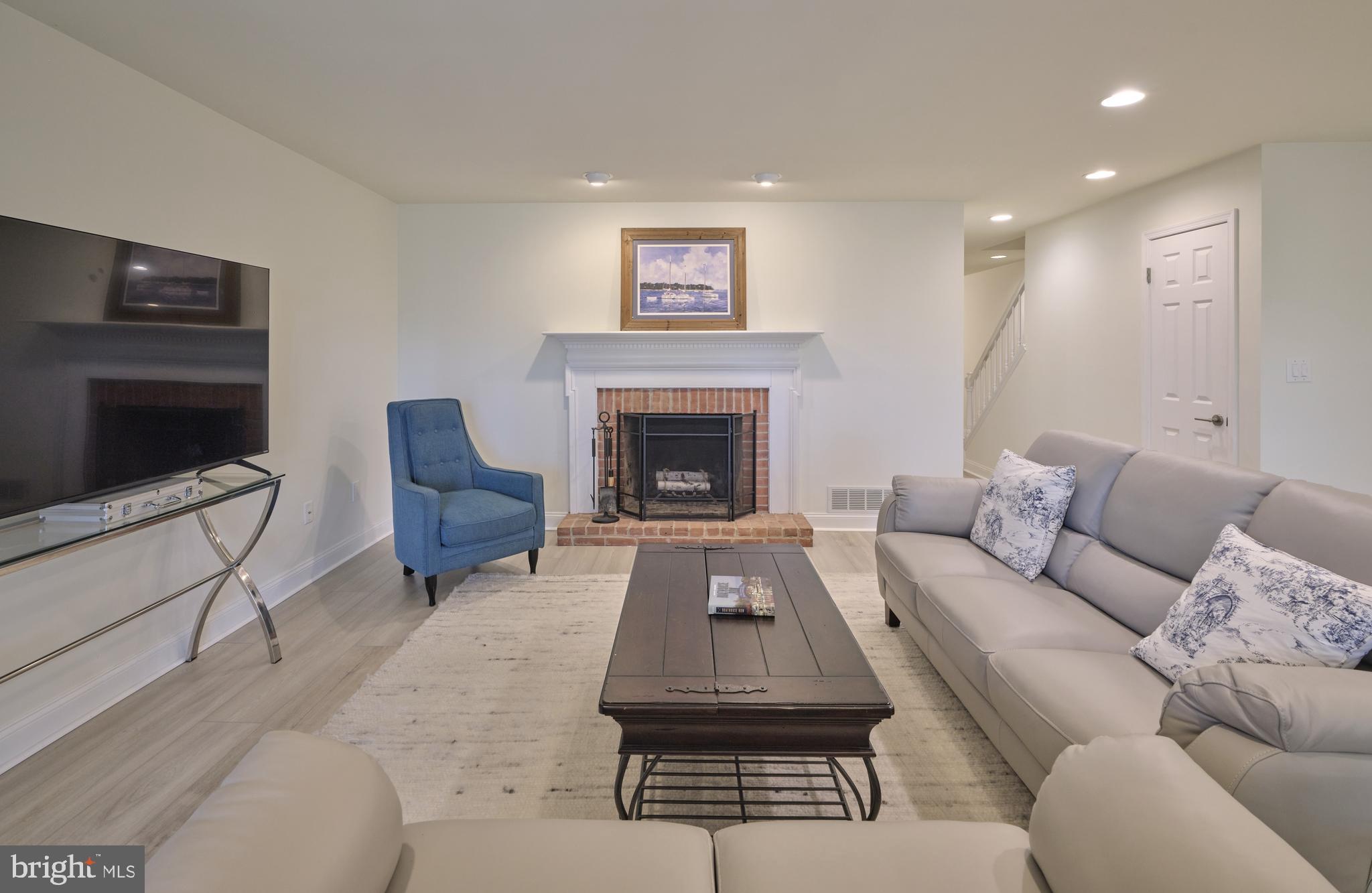 HERITAGE HILLS - Residential