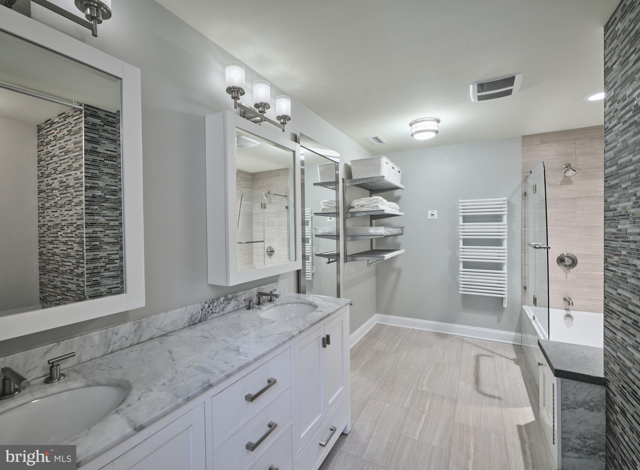 HERITAGE HILLS - Residential