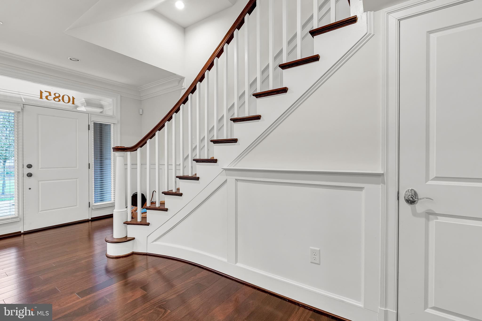 SYMPHONY PARK - Residential Lease