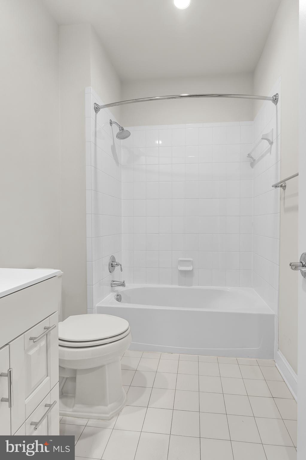 SYMPHONY PARK - Residential Lease