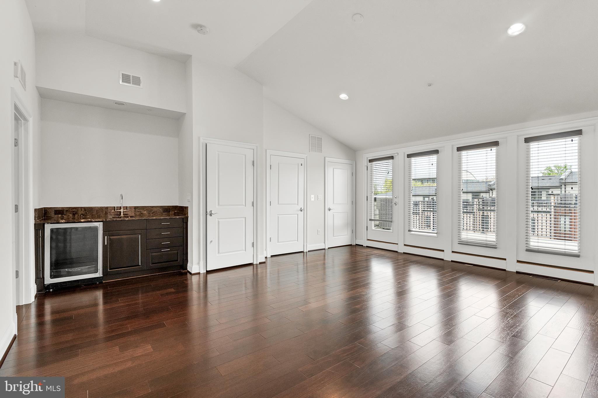 SYMPHONY PARK - Residential Lease