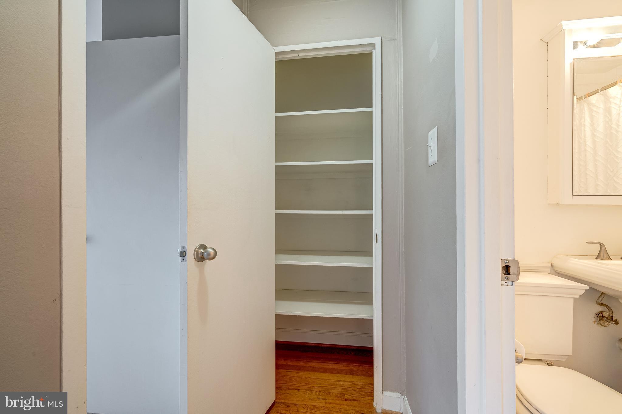 RIVER PLACE - Residential