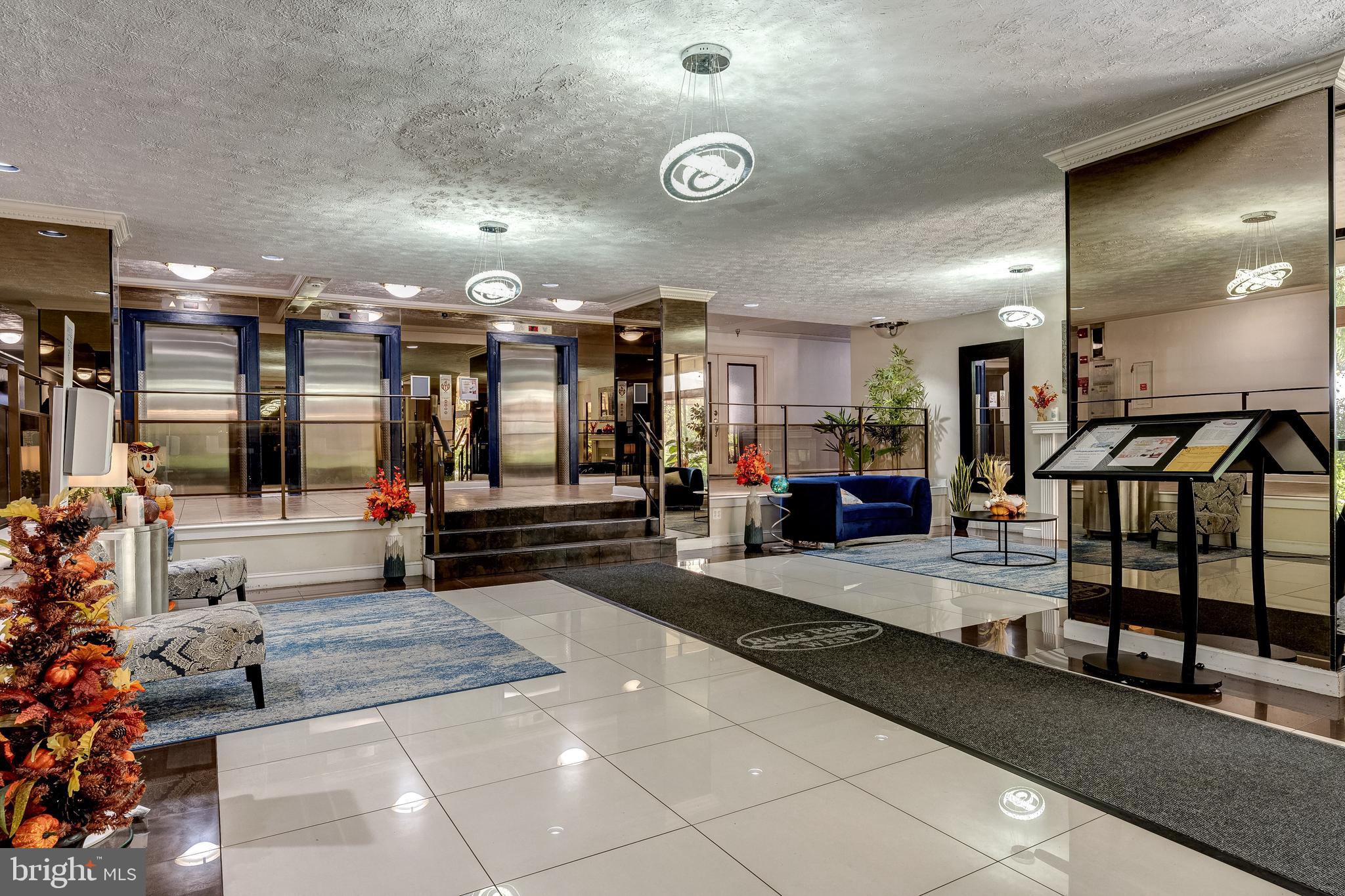 RIVER PLACE - Residential