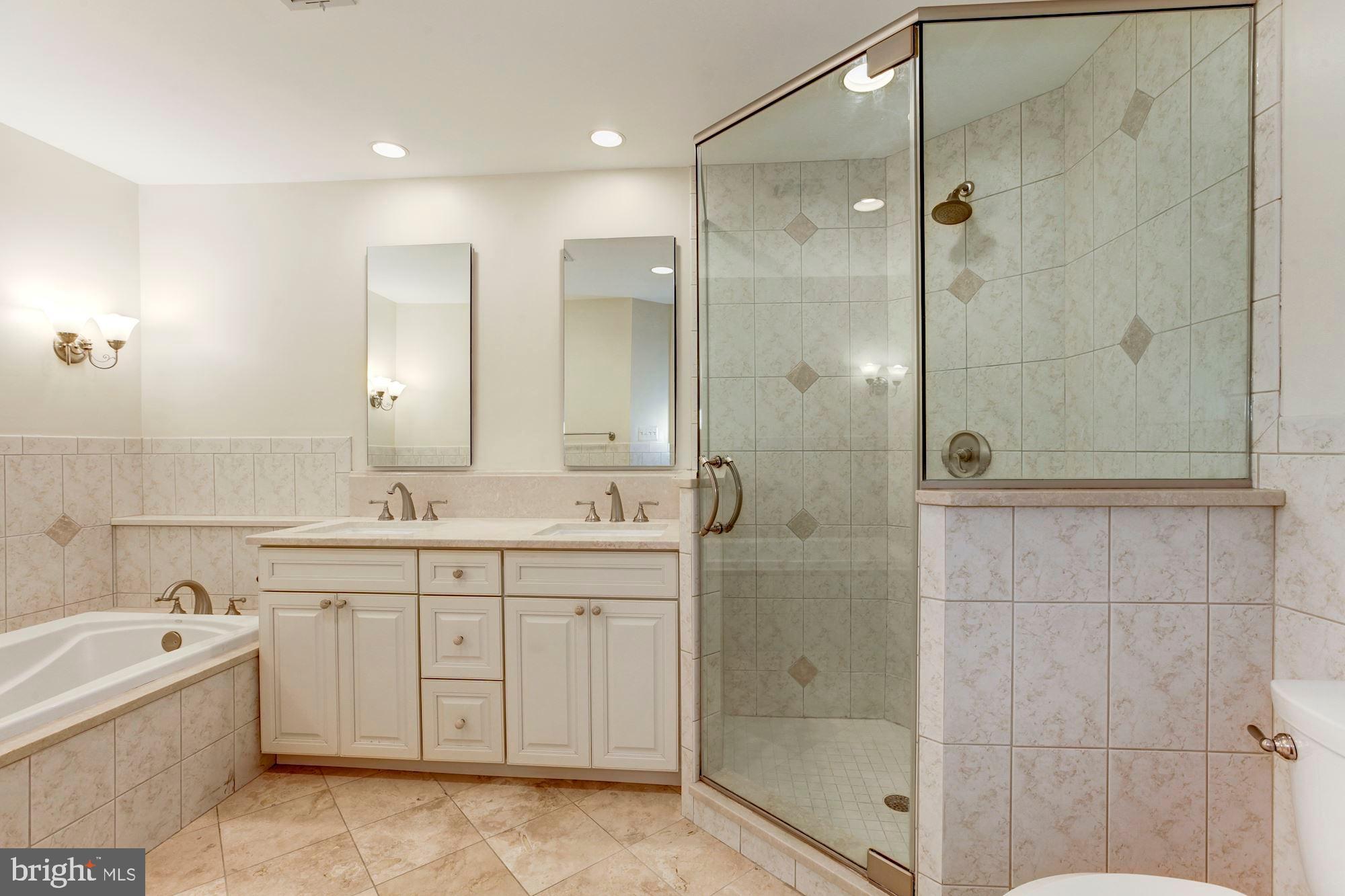 TIMBERLAWN - Residential