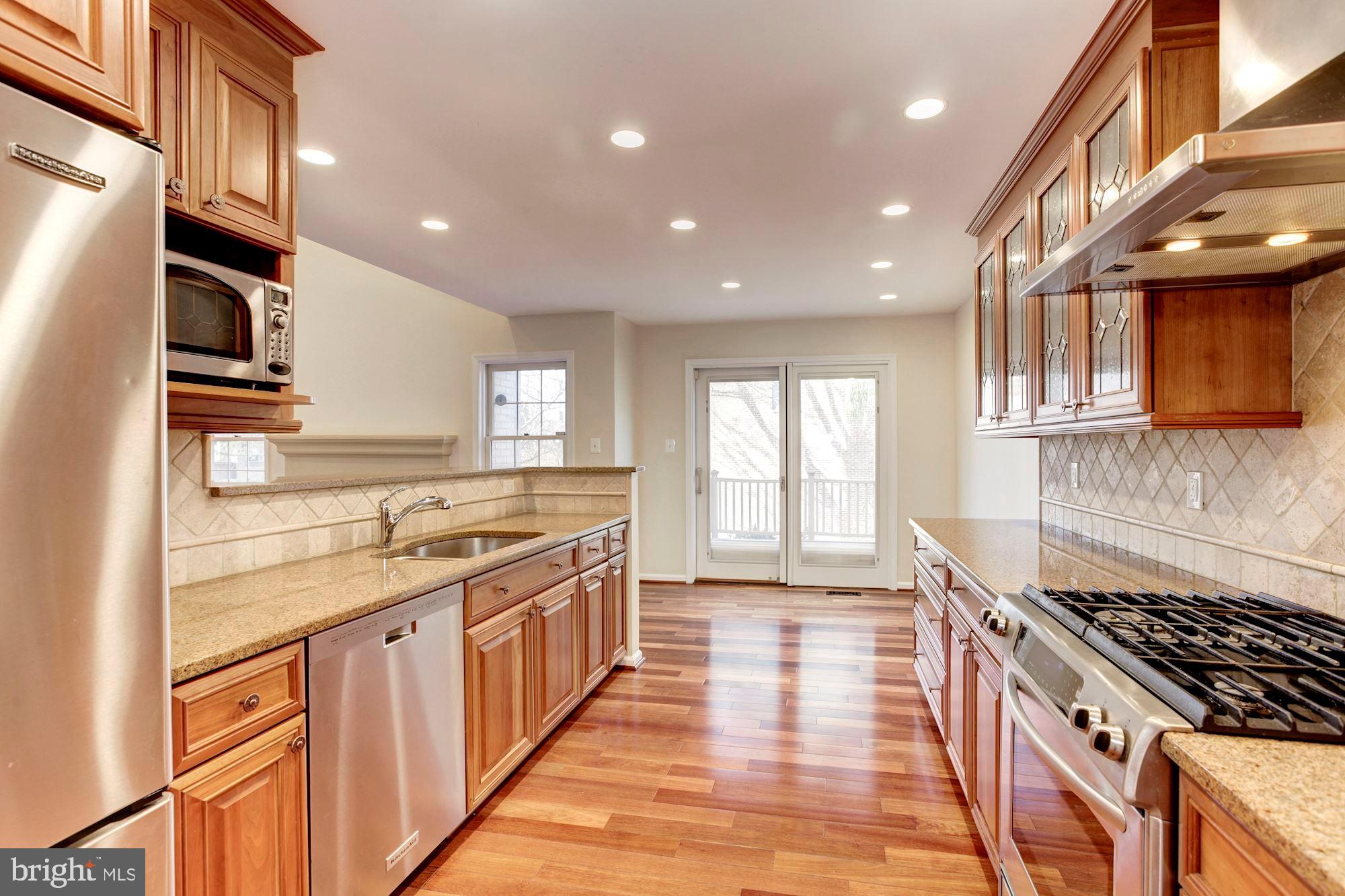 TIMBERLAWN - Residential