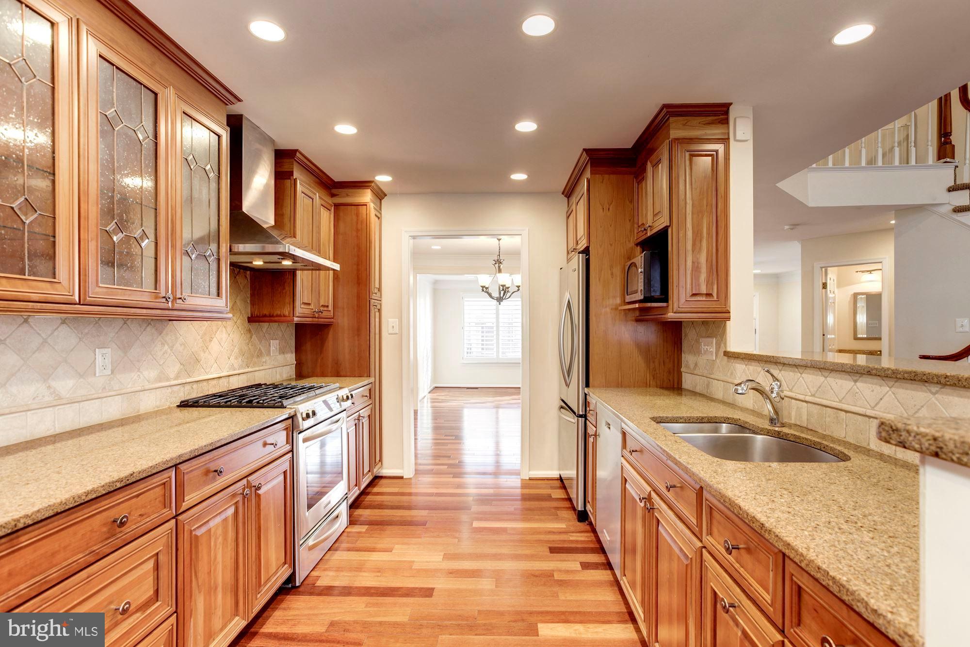 TIMBERLAWN - Residential