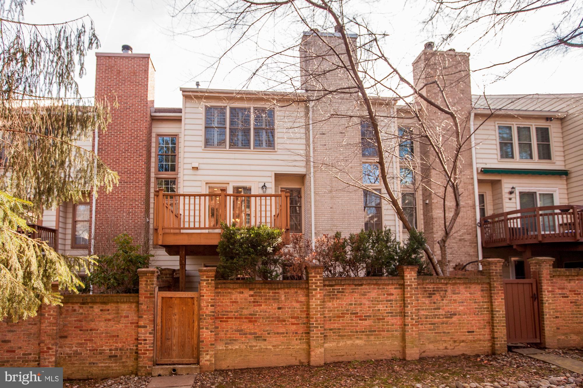 TIMBERLAWN - Residential