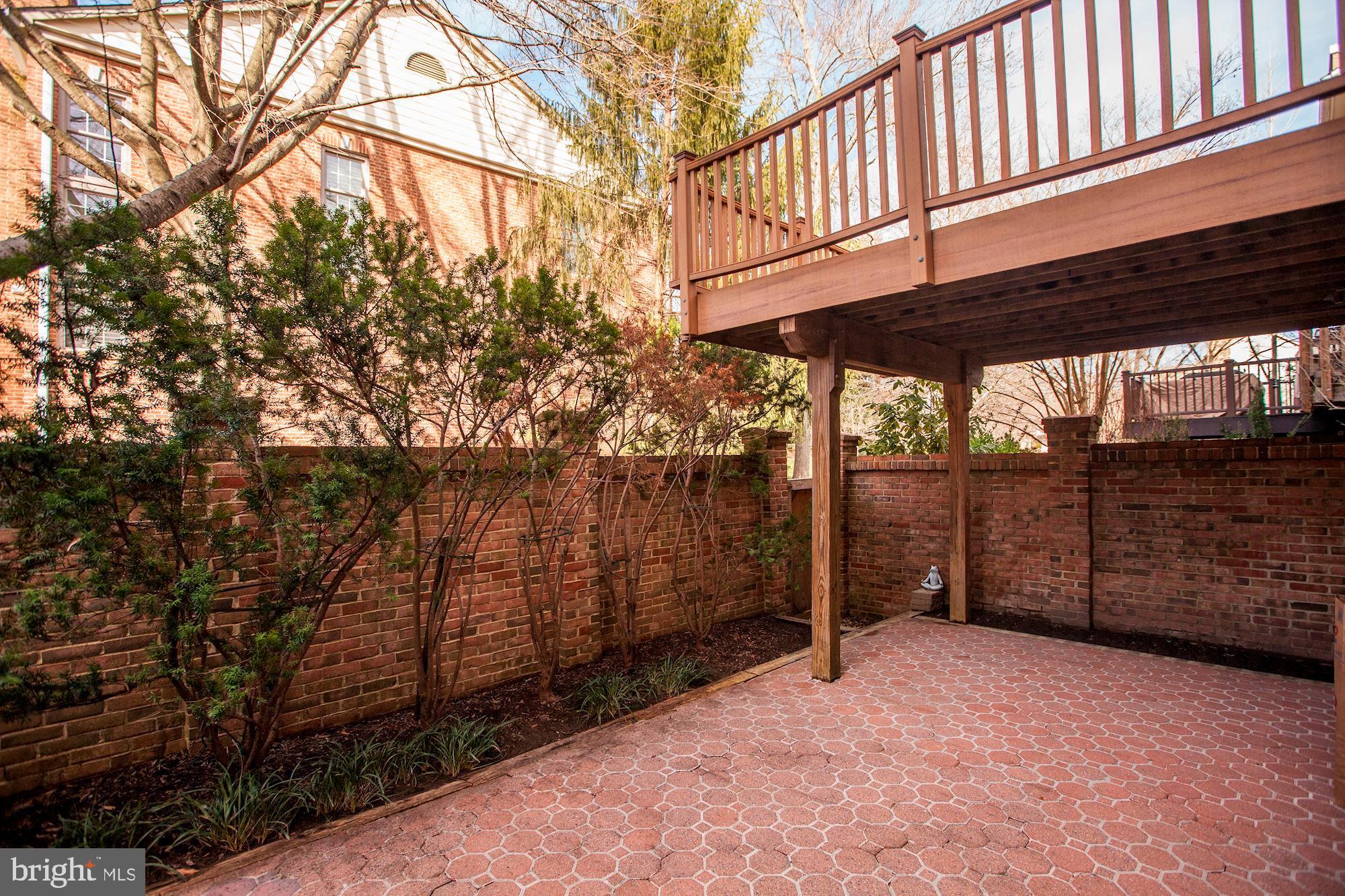 TIMBERLAWN - Residential