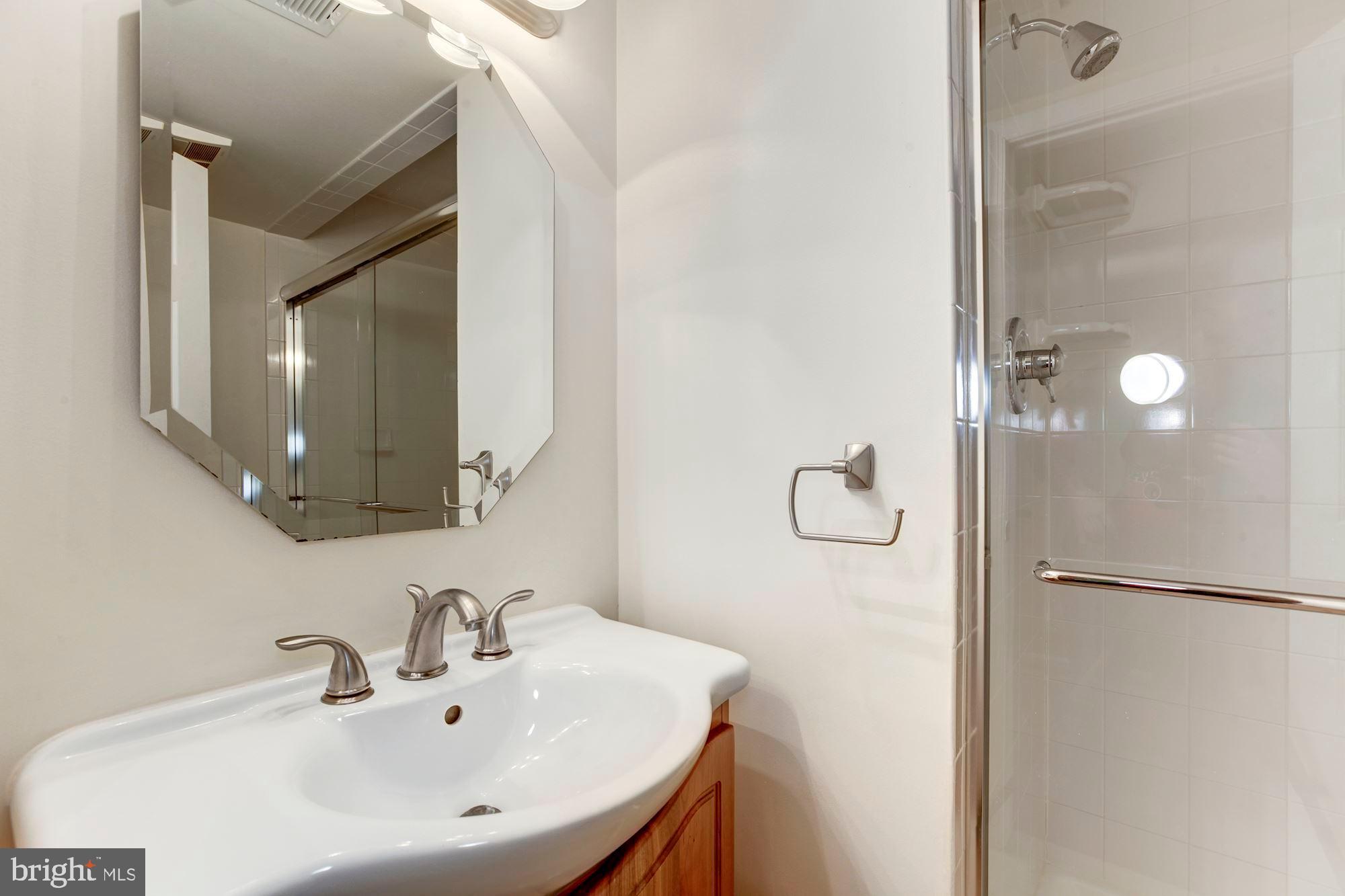 TIMBERLAWN - Residential