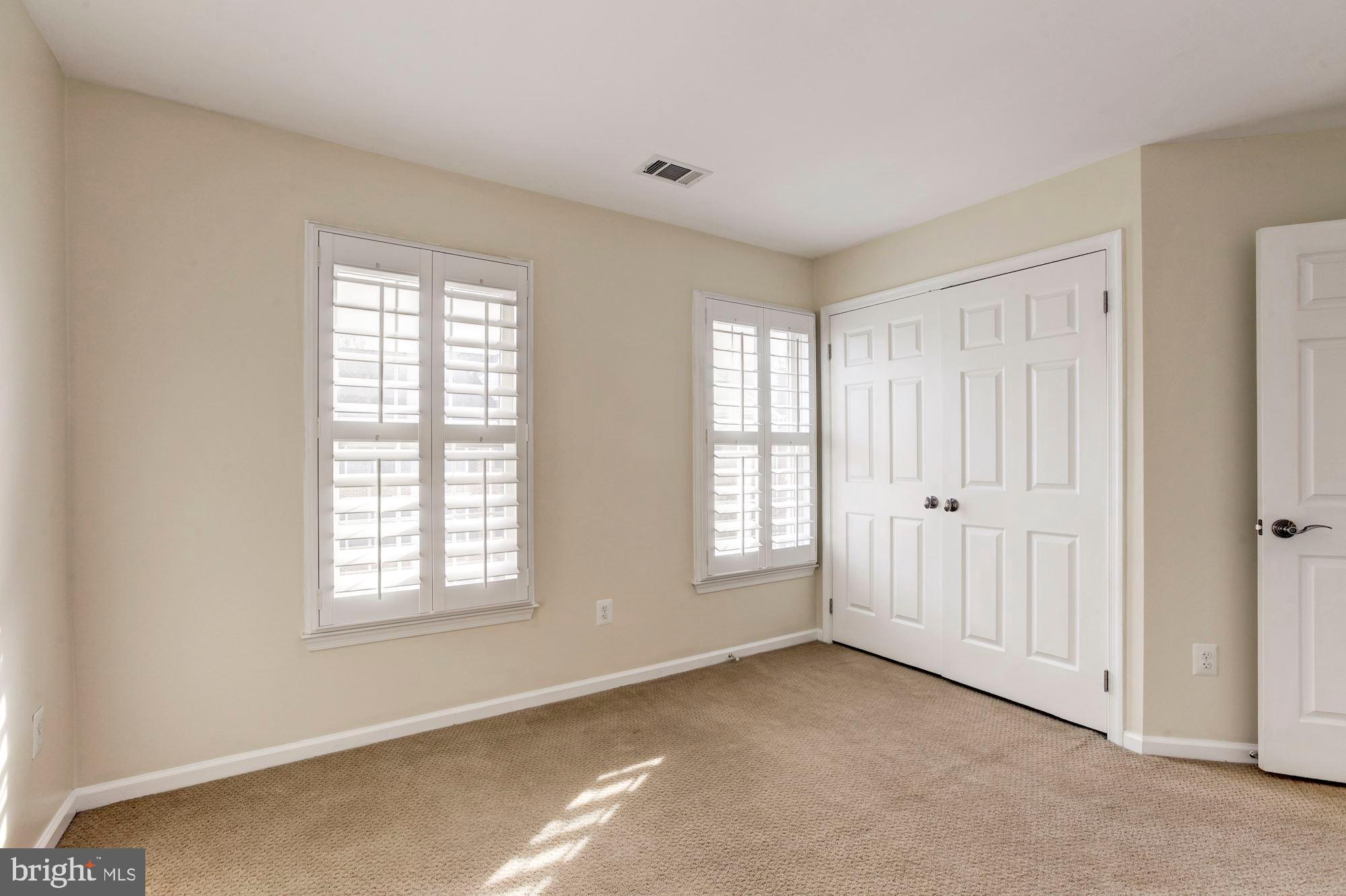 TIMBERLAWN - Residential