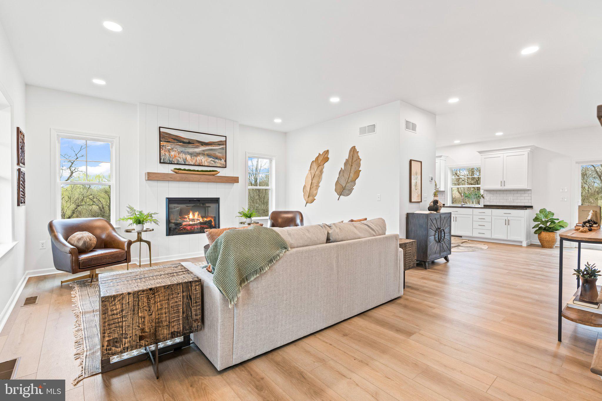 MOUNTAIN VIEW - Residential