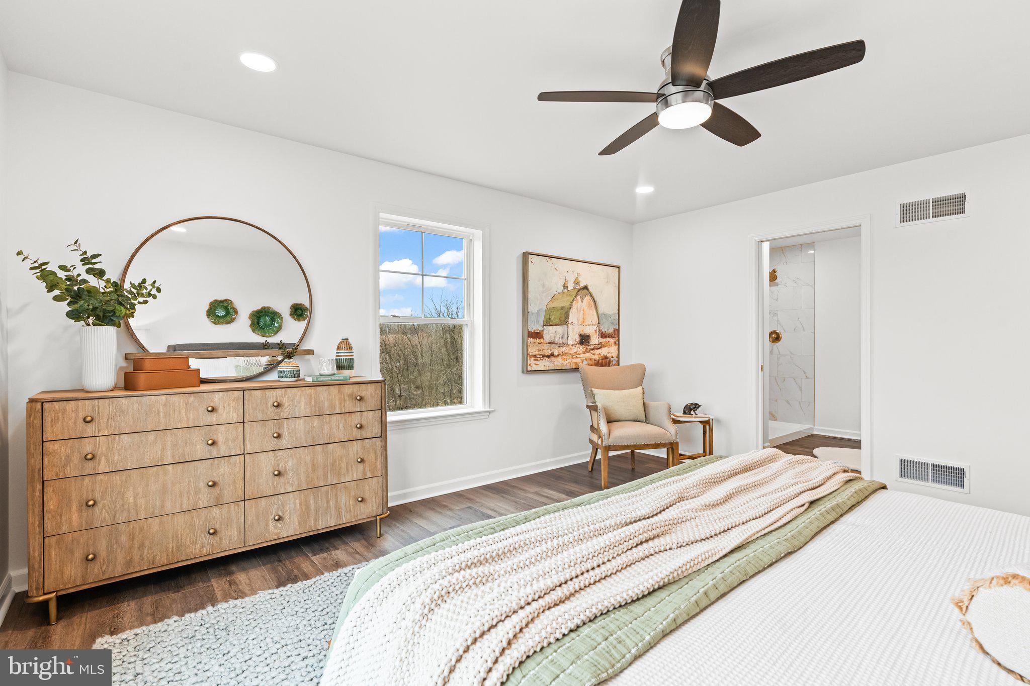 MOUNTAIN VIEW - Residential