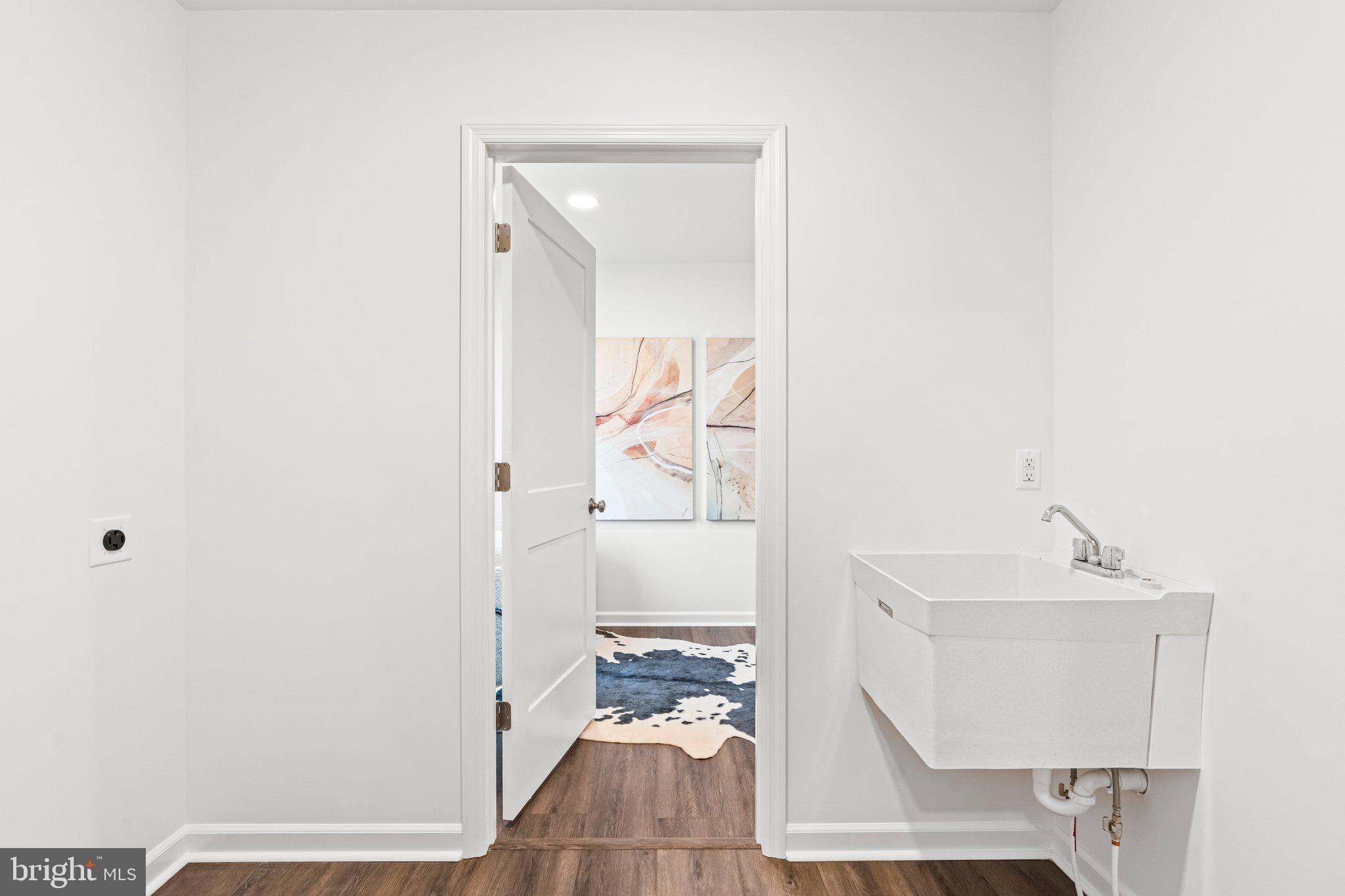 MOUNTAIN VIEW - Residential