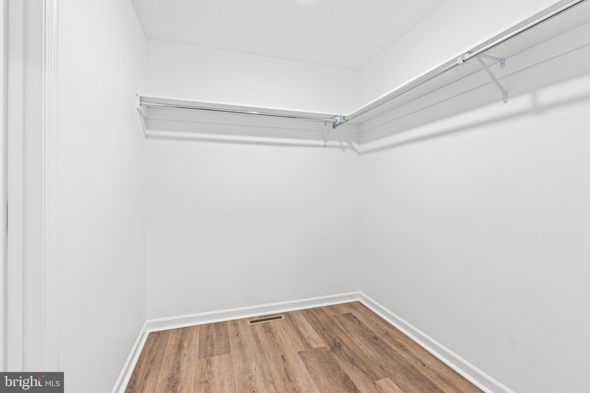 MOUNTAIN VIEW - Residential