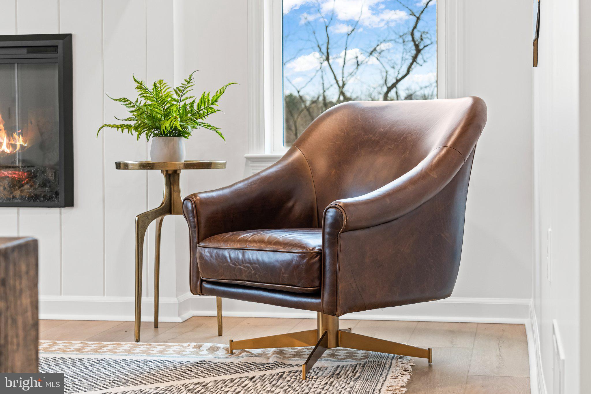 MOUNTAIN VIEW - Residential