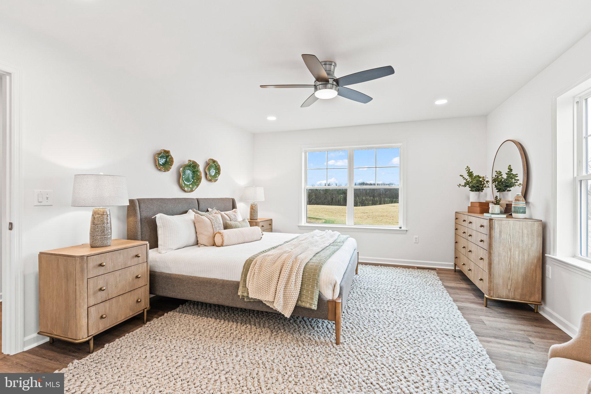 MOUNTAIN VIEW - Residential