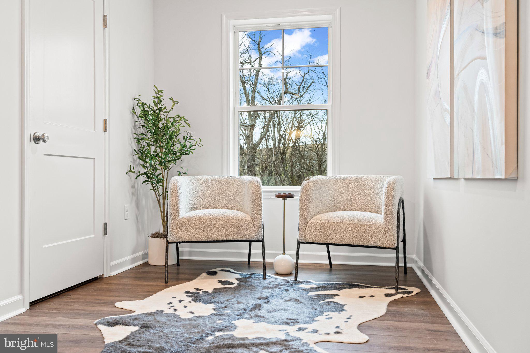 MOUNTAIN VIEW - Residential