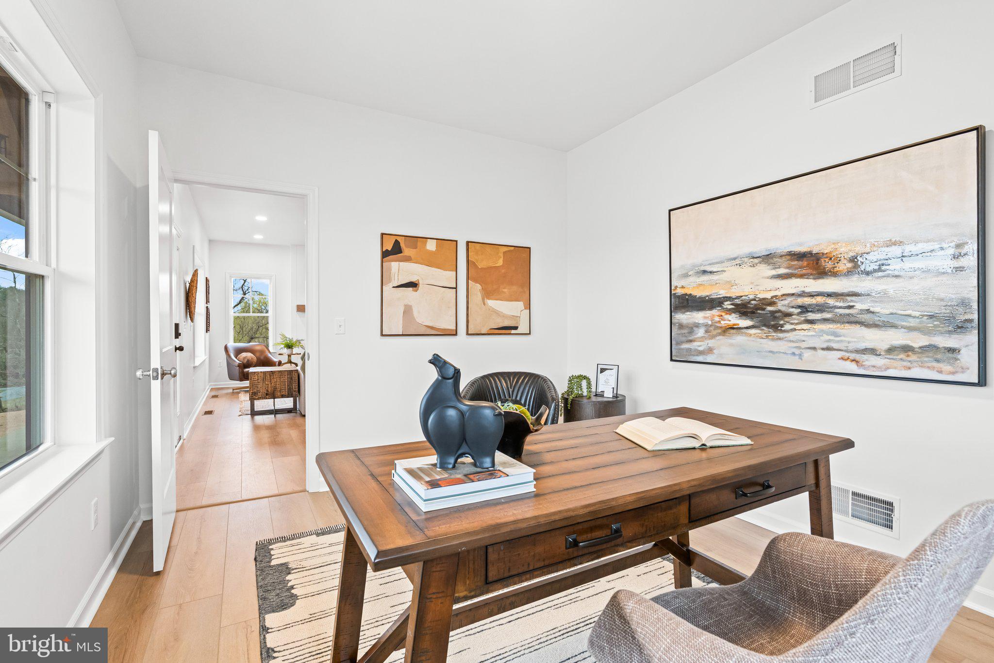 MOUNTAIN VIEW - Residential