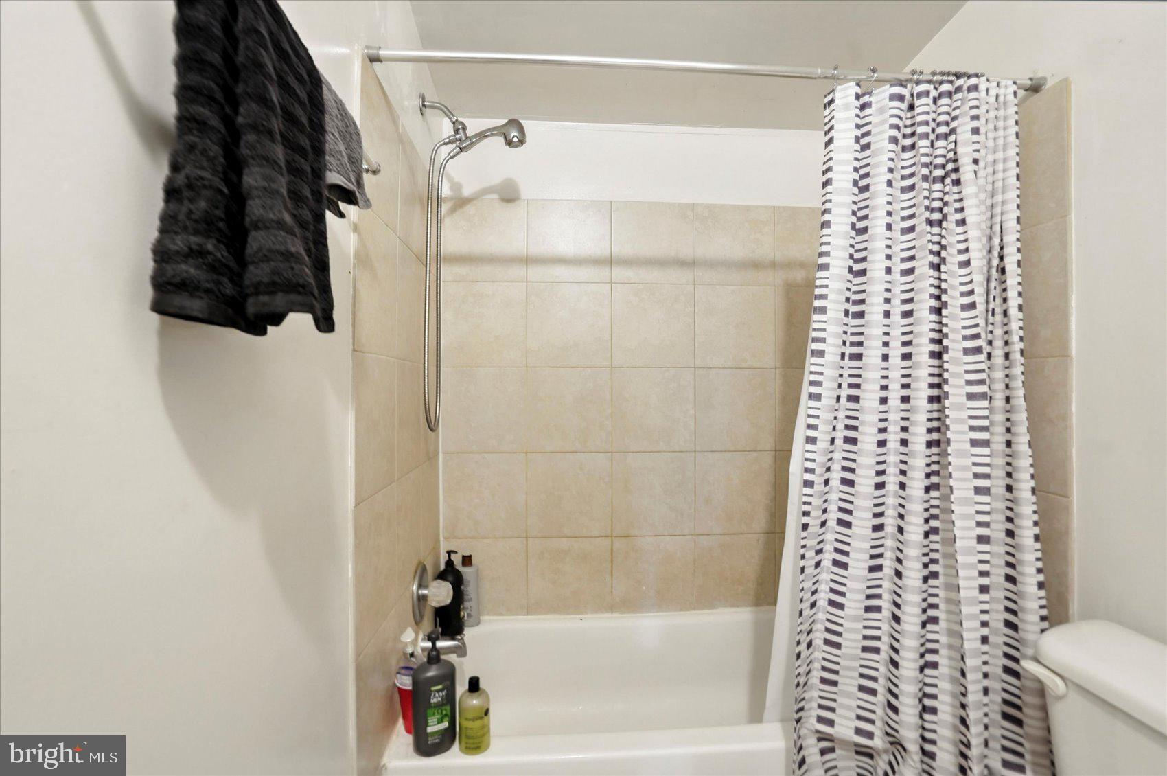 JOHNS HOPKINS - Residential Income