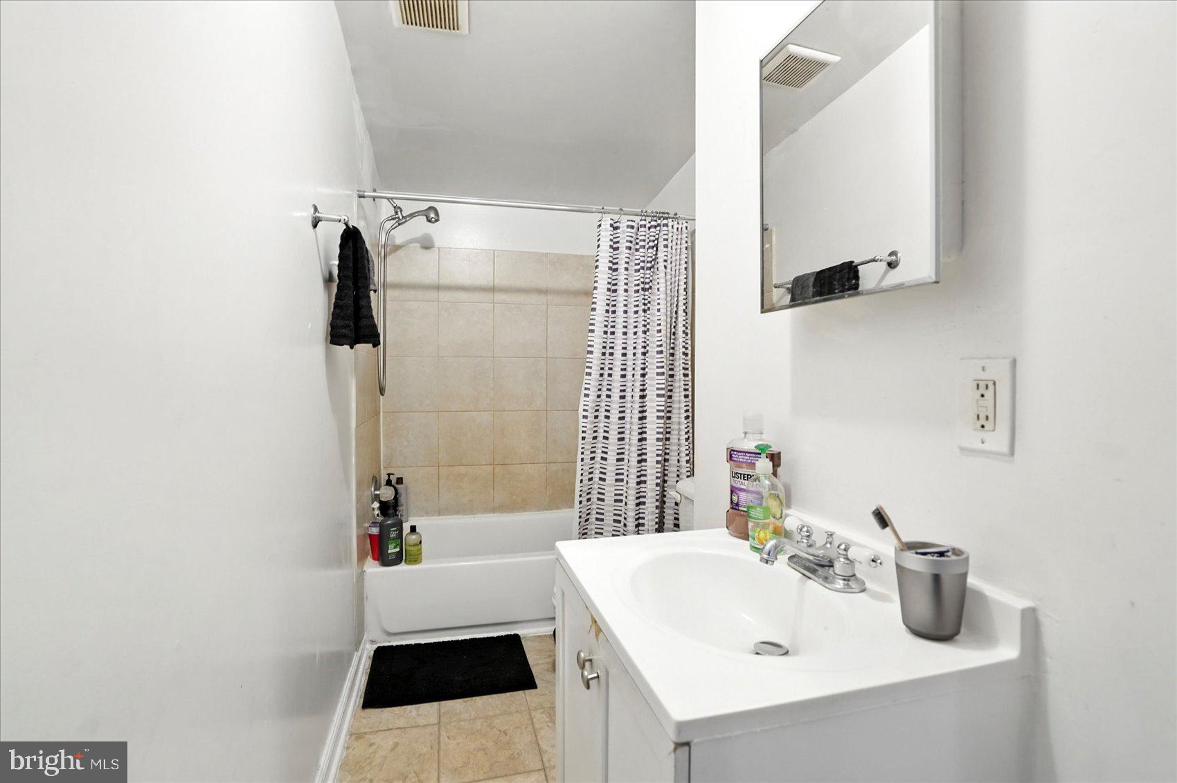 JOHNS HOPKINS - Residential Income