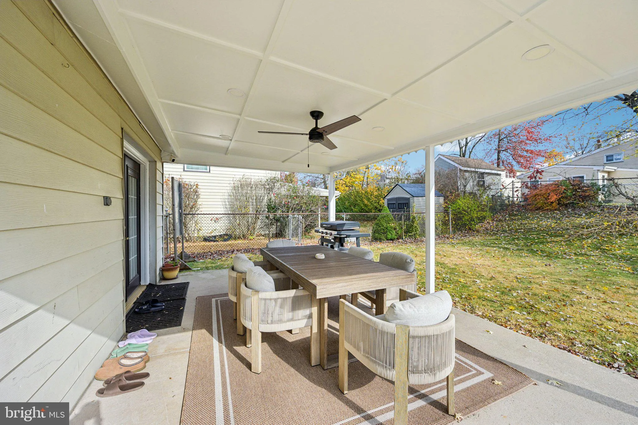 Abington, Pennsylvania 19001, United States, 3 Bedrooms Bedrooms, ,2 BathroomsBathrooms,Residential,Active,242103