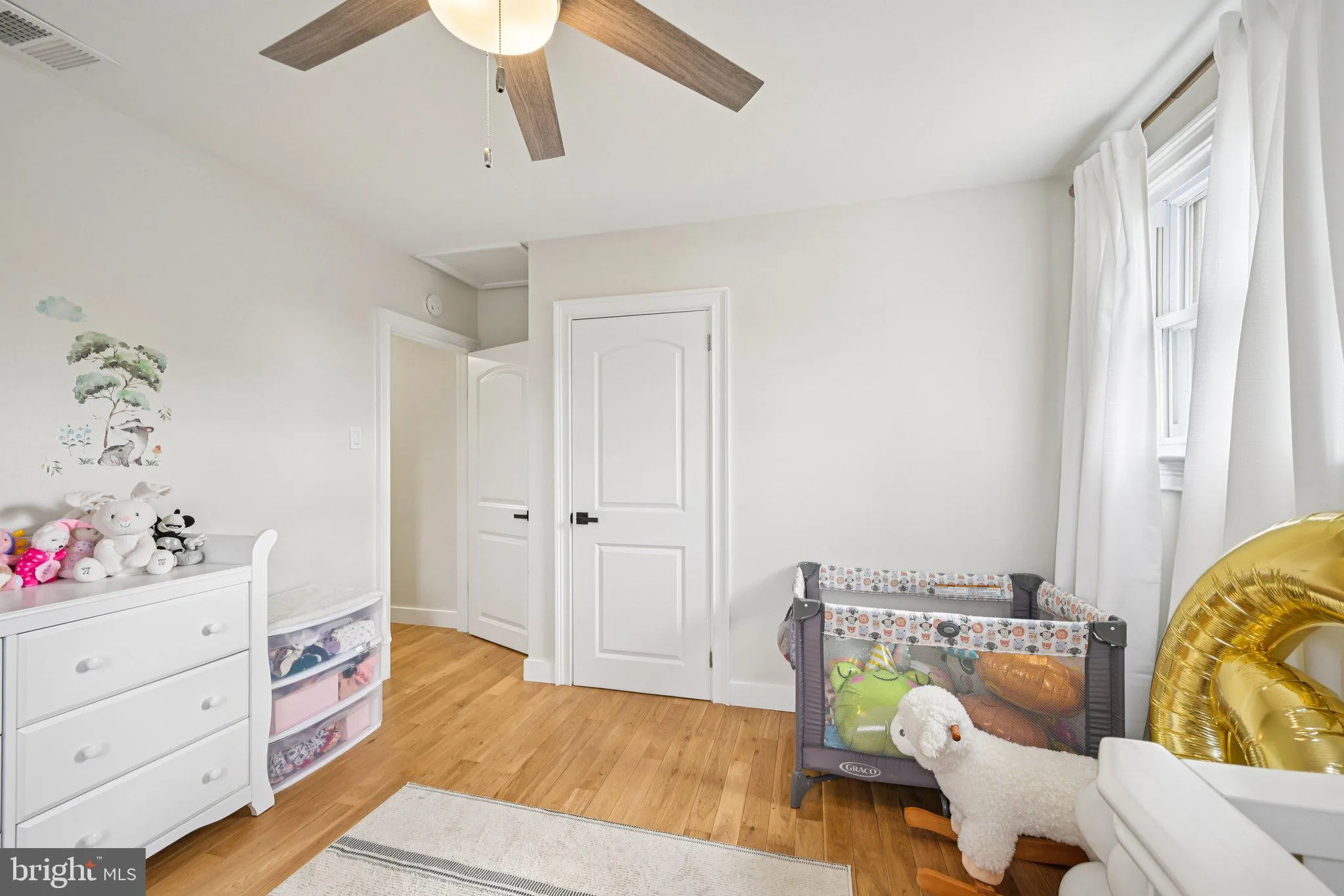 Abington, Pennsylvania 19001, United States, 3 Bedrooms Bedrooms, ,2 BathroomsBathrooms,Residential,Active,242103