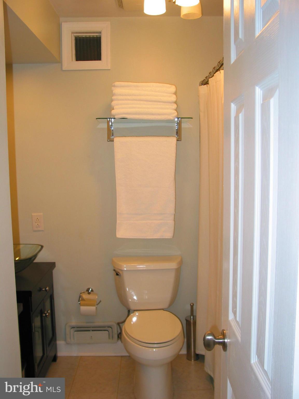 MT VERNON FOREST - Residential Lease